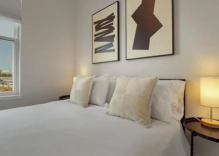 Perfect 4br Townhouse With Parking & Pickleball Access Апартаменты *